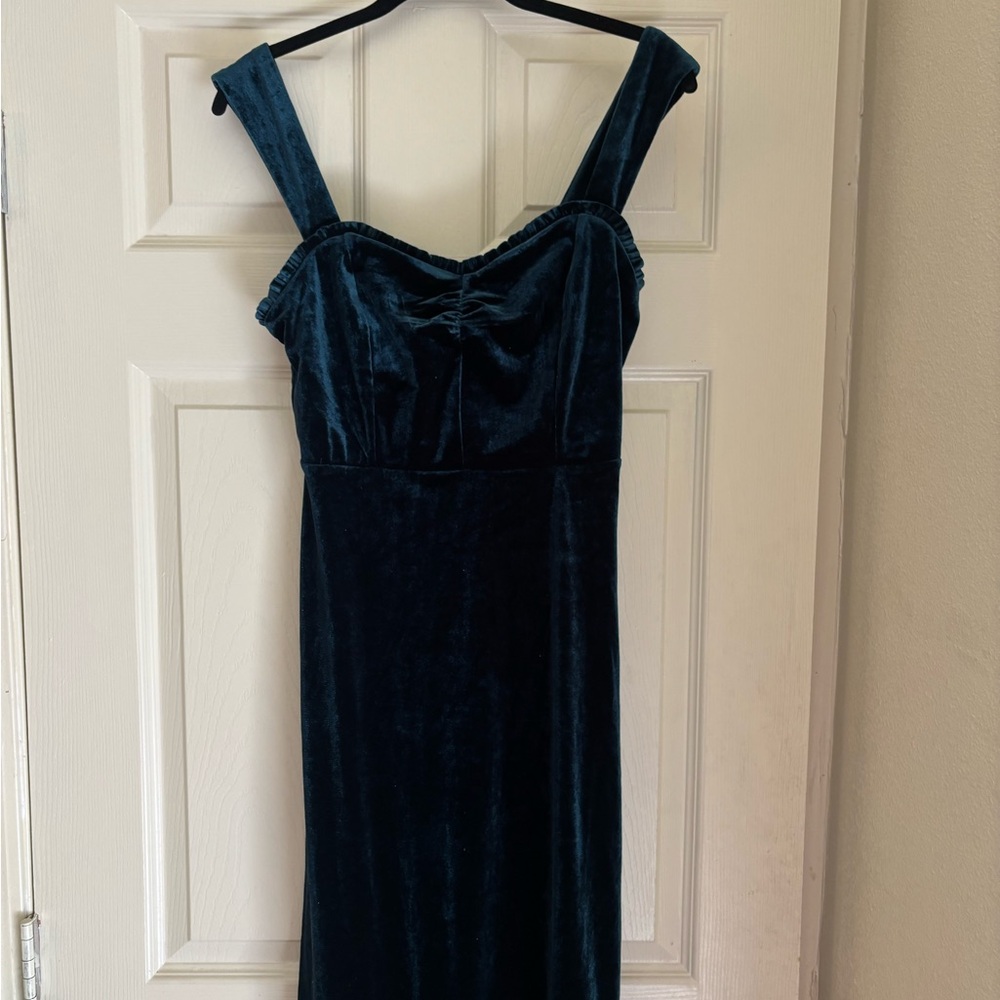 Betsey Johnson Strapless Velvet Dress in Deep Blue brand new